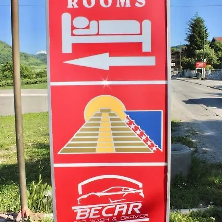 Becar Pyramid Bed and Breakfast 4*
