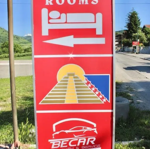 Becar Pyramid Frühstückspension 4*